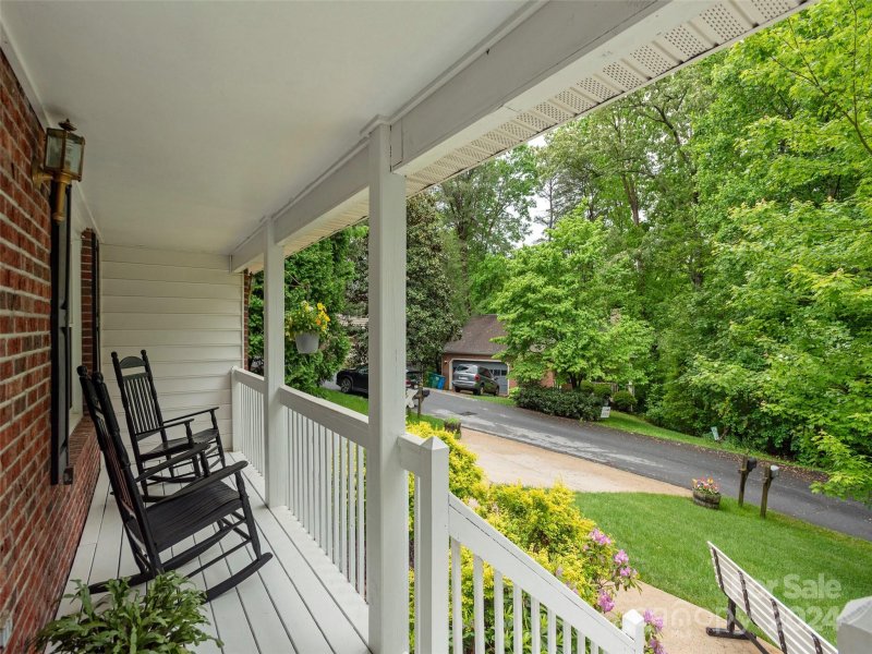 Property image 2 at 9 Foxberry Drive, Arden, NC 28704