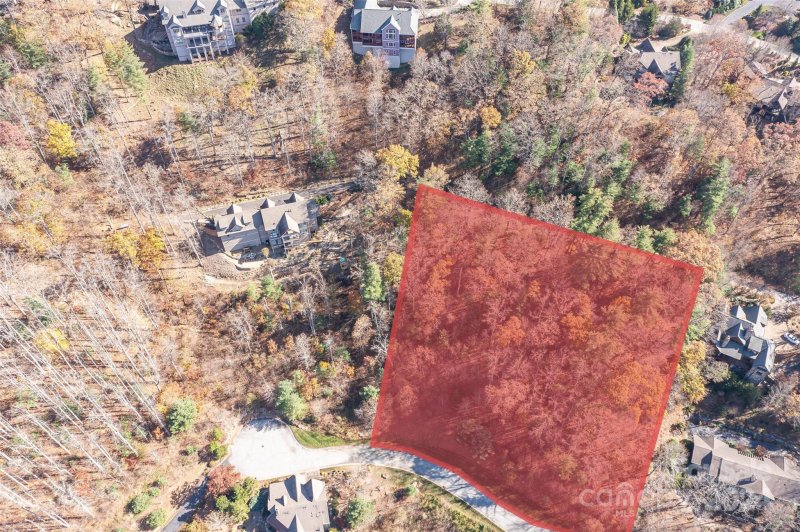 Property image 5 of 20 Timberwolf Court in Reynolds Mountain, Asheville, NC 28804