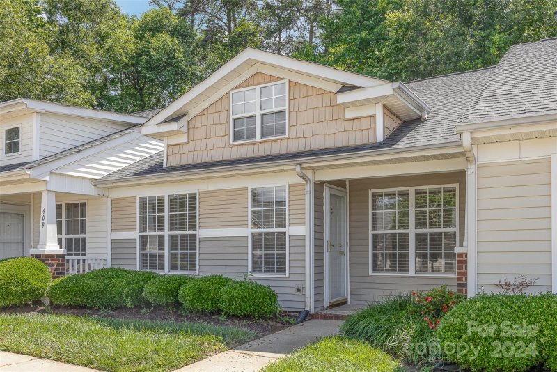 Property image 2 at 413 Lexie Lane, Rock Hill, SC 29732