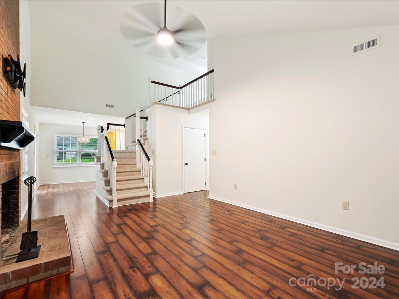 Property image 5 at 7305 Leacroft Court, Charlotte, NC 28226