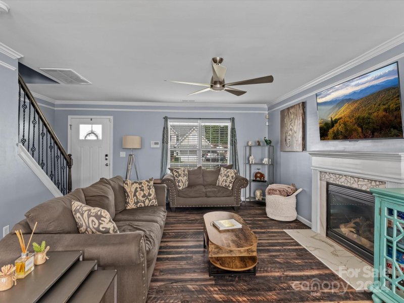 Property image 5 at 10525 Barvas Street, Charlotte, NC 28262