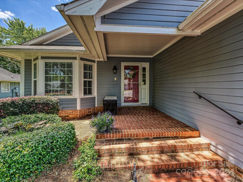 Property image 3 at 2915 Peachwood Court, Fort Mill, SC 29715