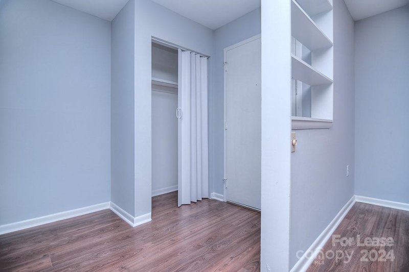 Property image 4 at 4902 Spring Lake Drive, Charlotte, NC 28212