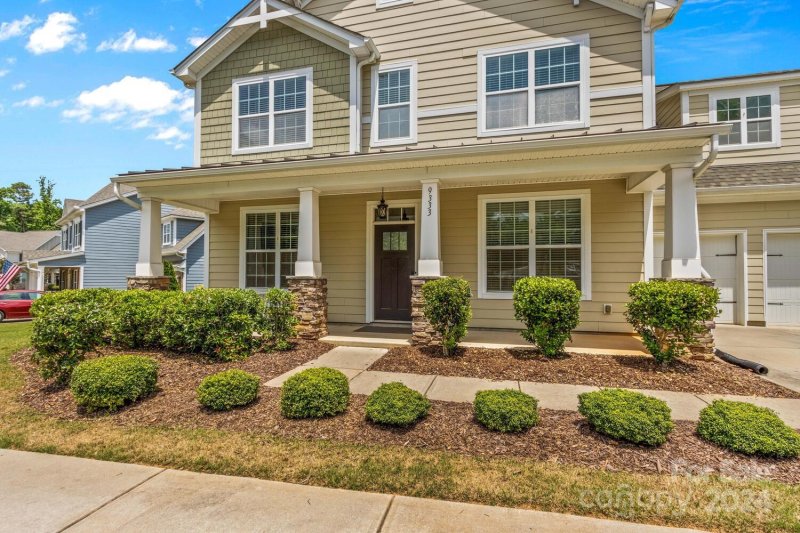 Property image 3 at 9333 Rayneridge Drive, Huntersville, NC 28078