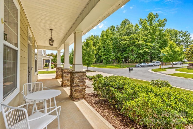 Property image 4 at 9333 Rayneridge Drive, Huntersville, NC 28078