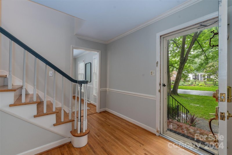 Property image 5 at 4110 Chevington Road, Charlotte, NC 28226