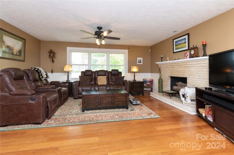 Property image 5 at 45 Leaf Lane, Clyde, NC 28721