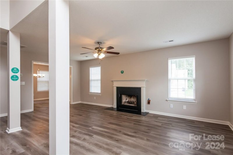 Property image 4 at 955 Grass Hollow Court, Charlotte, NC 28216