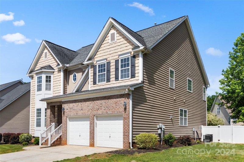 Property image 2 at 513 Cotton Field Road, Rock Hill, SC 29732