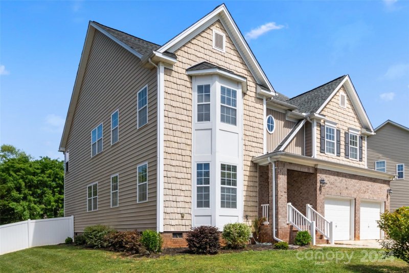 Property image 3 at 513 Cotton Field Road, Rock Hill, SC 29732