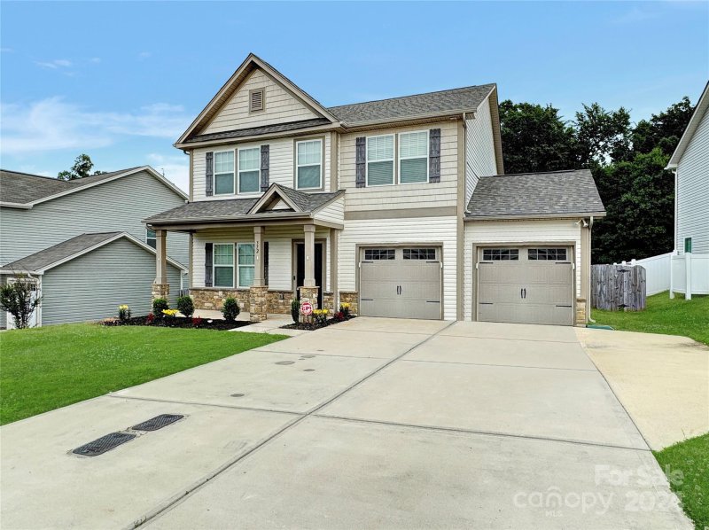 Property image 5 at 372 Whispering Hills Drive, Locust, NC 28097