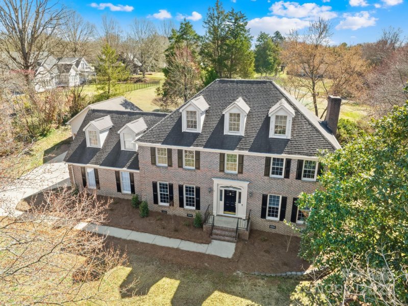 Property image 2 at 143 Old Squaw Road, Mooresville, NC 28117