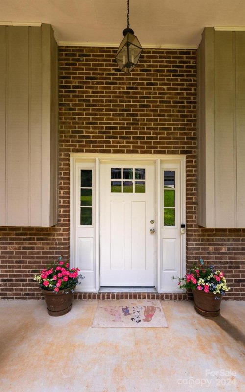 Property image 4 at 6147 Timberlane Terrace, Hickory, NC 28601