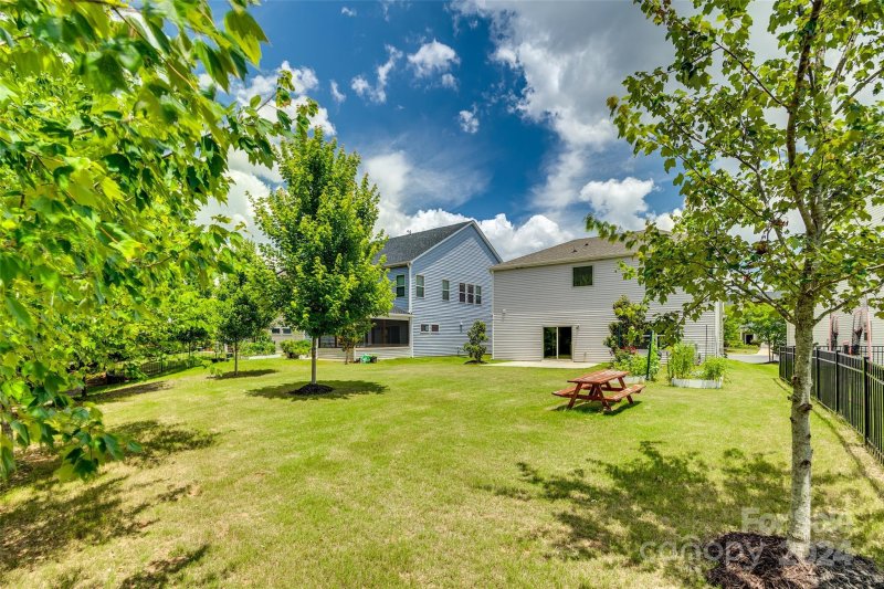 Property image 4 at 3124 Cedric Court, Fort Mill, SC 29715