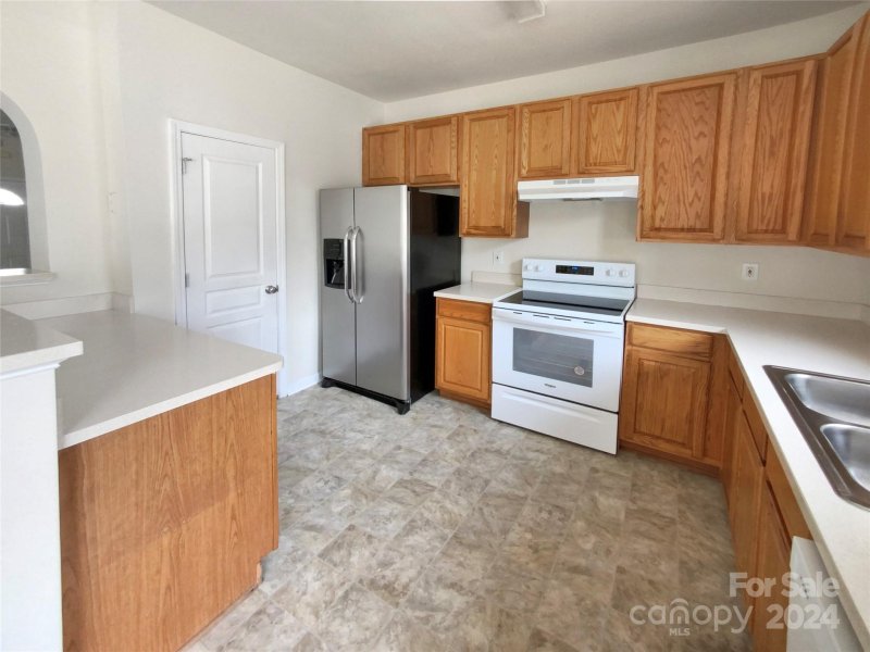Property image 2 at 8453 Chaceview Court, Charlotte, NC 28269