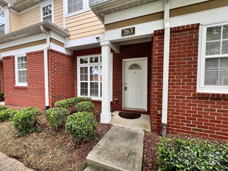 Property image 3 at 263 Davidson Gateway Drive, Davidson, NC 28036