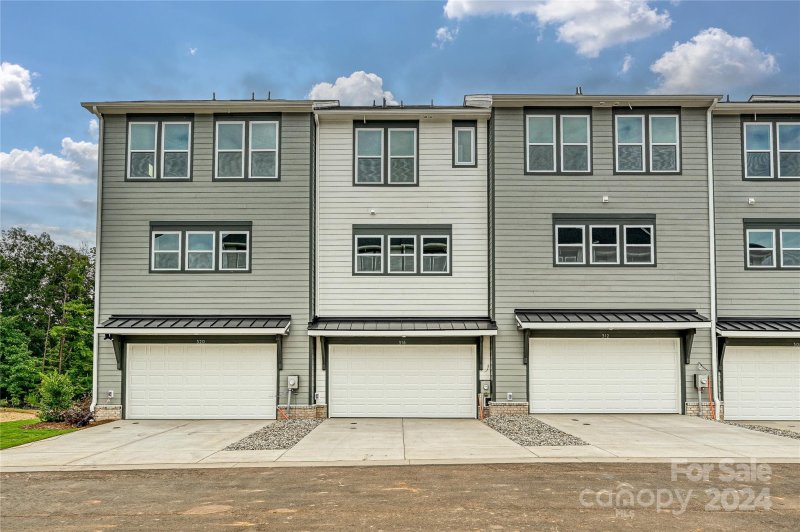 Property image 2 at 316 Ferebee Place, Charlotte, NC 28213