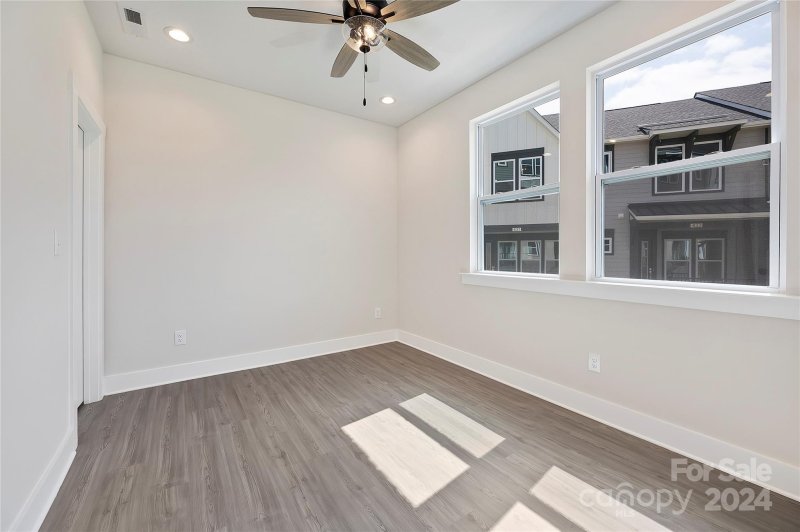 Property image 4 at 316 Ferebee Place, Charlotte, NC 28213