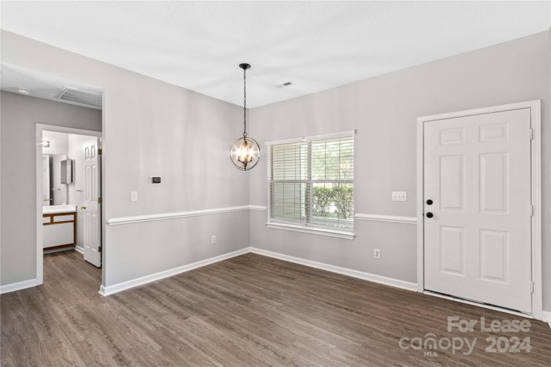 Property image 5 at 123 Meadow Lilly Court, Mooresville, NC 28115