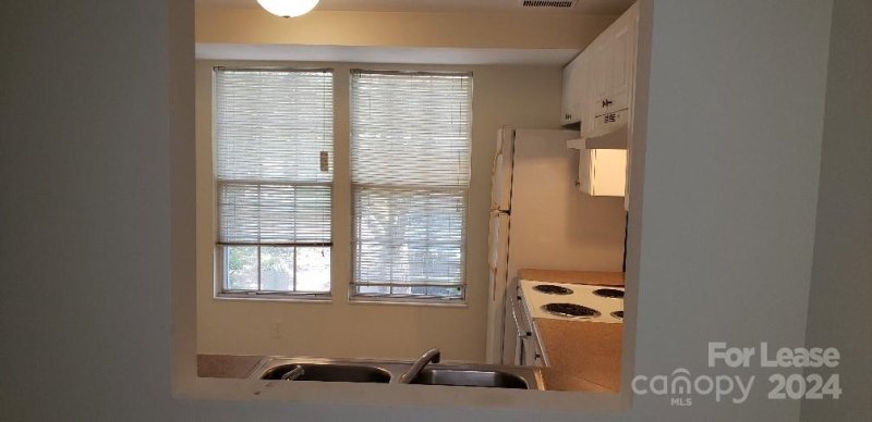 Property image 4 at 5119 Fair Wind Lane, Charlotte, NC 28212