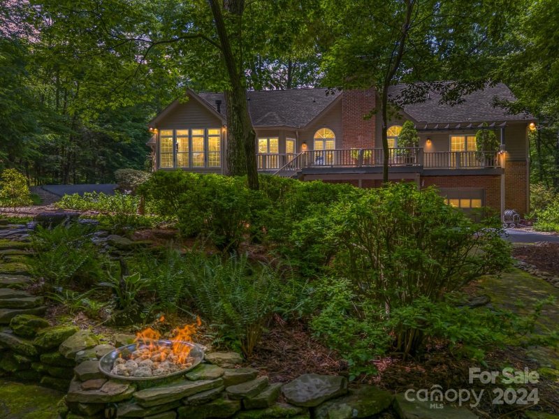 Property image 3 at 102 Sunningdale Drive, Flat Rock, NC 28731