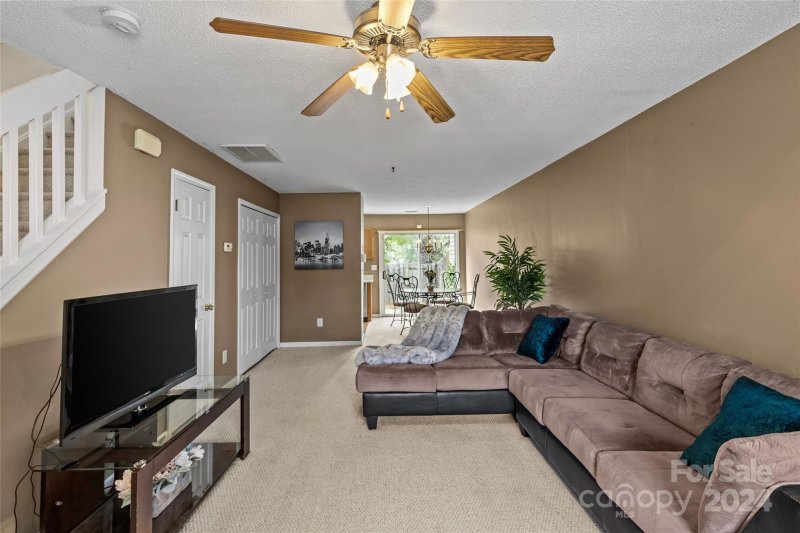 Property image 3 at 11523 Retriever Way, Charlotte, NC 28269