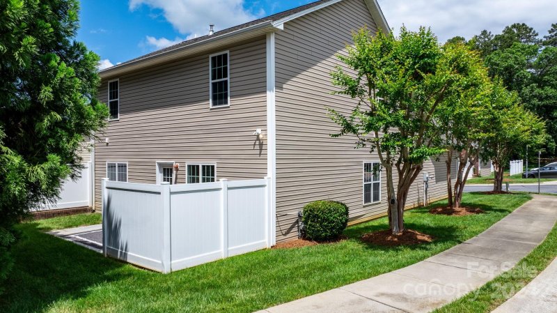 Property image 5 at 4731 Braxton Gate Lane, Hickory, NC 28602