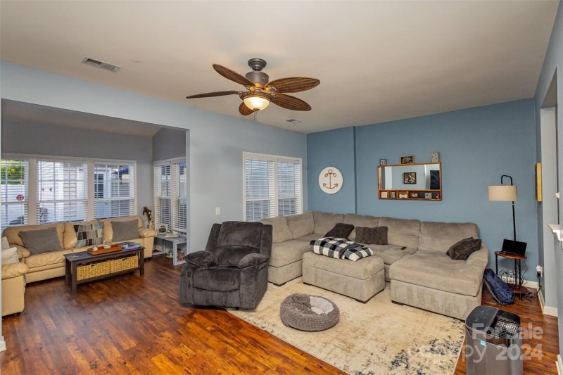 Property image 3 at 9559 Glenashley Drive, Cornelius, NC 28031