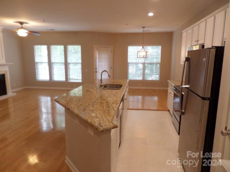 Property image 4 at 3224 Margellina Drive, Charlotte, NC 28210