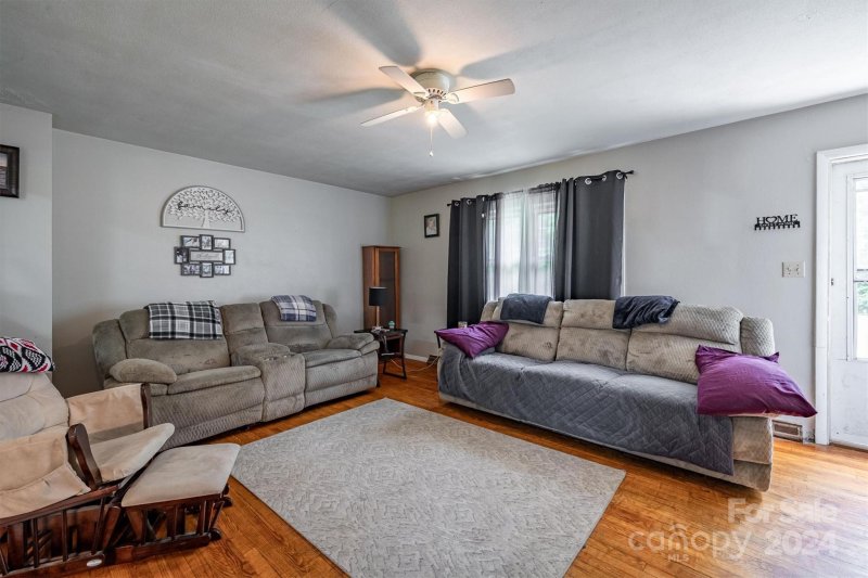 Property image 4 at 2420 2422 4th Avenue, Hickory, NC 28602