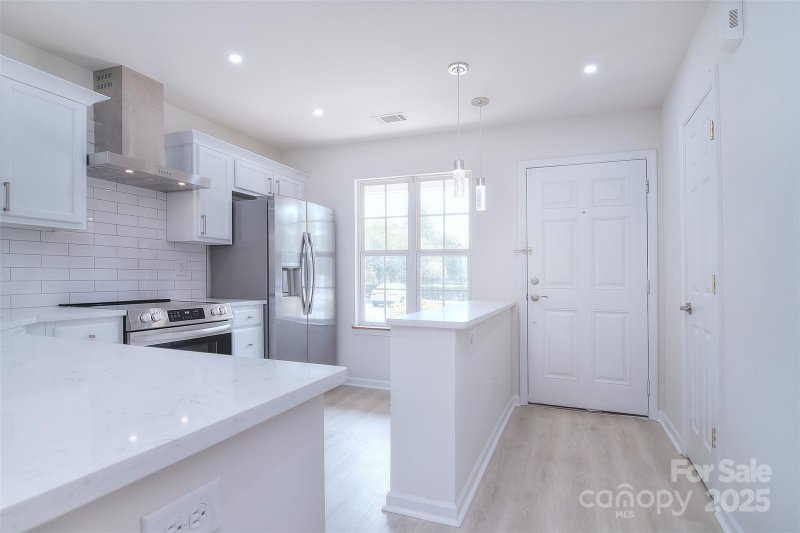 Property image 5 of 12914 Mosby Lane in Bennington Place, Charlotte, NC 28273