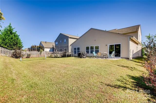 Property image 2 at 2056 Blue Iris Drive, Matthews, NC 28104