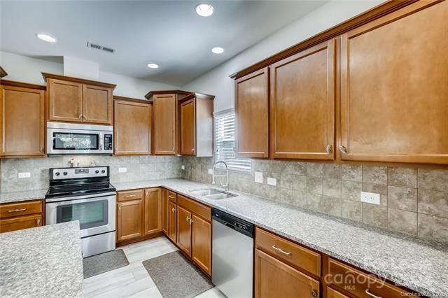 Property image 5 at 2056 Blue Iris Drive, Matthews, NC 28104