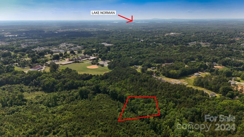 Property image 2 at 13014 Arlington Crescent, Huntersville, NC 28078