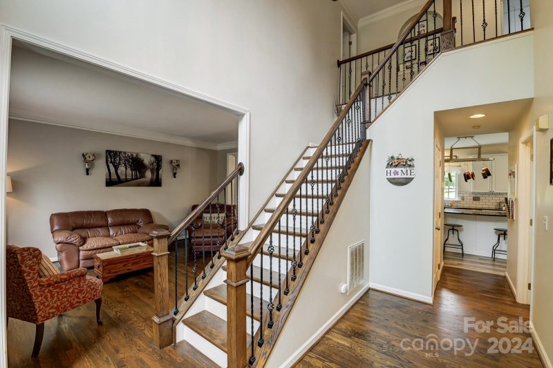 Property image 4 at 143 Harbor Cove Lane, Mooresville, NC 28117