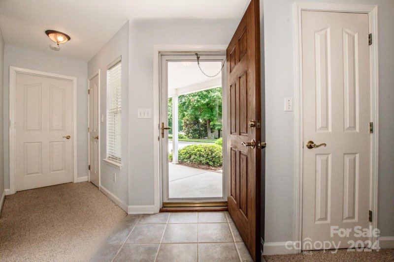 Property image 5 at 112 Oak Village Parkway, Mooresville, NC 28117