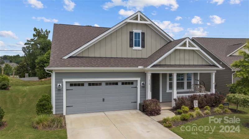 Property image 4 at 578 Lincoln Quarters Lane, Tega Cay, SC 29708