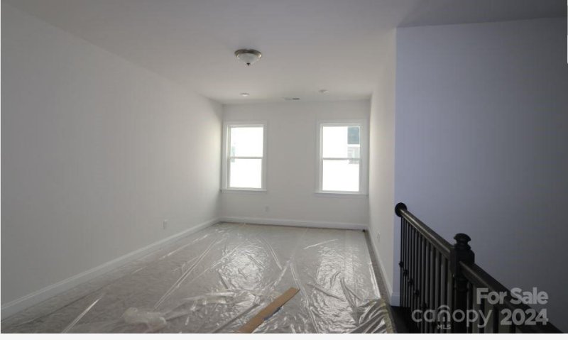 Property image 5 at 11124 Lochmere Road, Charlotte, NC 28278