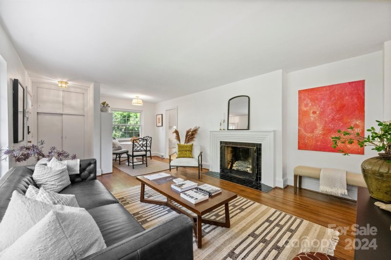 Property image 4 at 2431 Arnold Drive, Charlotte, NC 28205