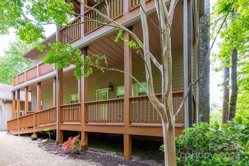 Property image 4 at 100 White Oak Pointe, Whittier, NC 28789