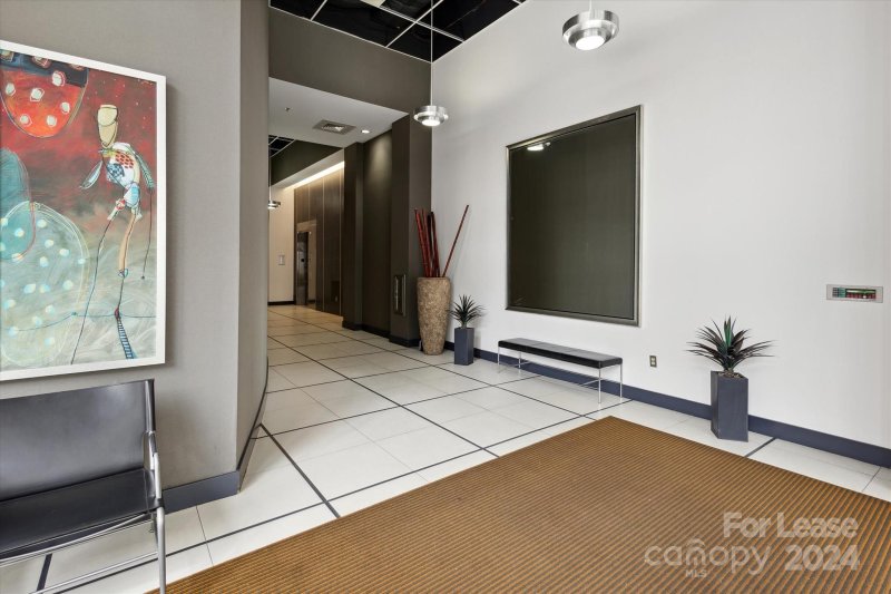 Property image 3 at 1133 Metropolitan Avenue, Charlotte, NC 28204