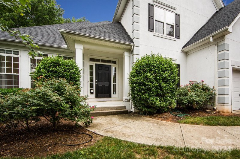 Property image 4 at 13808 Ballantyne Meadows Drive, Charlotte, NC 28277