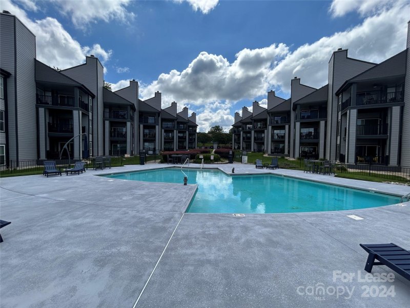 Property image 4 at 18837 Vineyard Point Lane, Cornelius, NC 28031