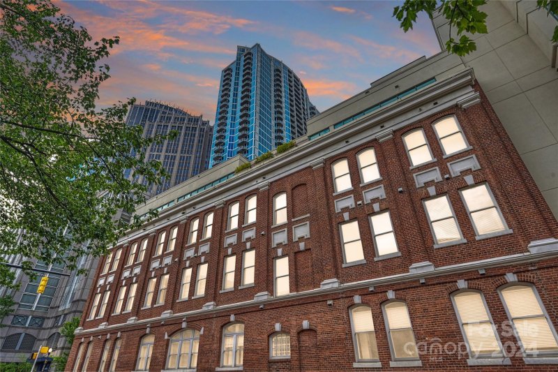 Property image 2 at 229 N Church Street, Charlotte, NC 28202