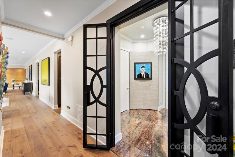 Property image 5 at 229 N Church Street, Charlotte, NC 28202