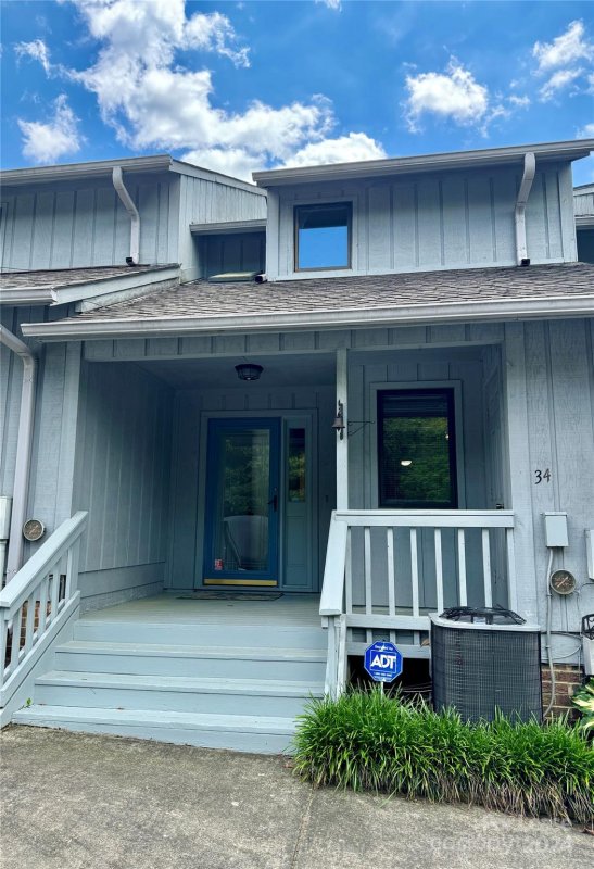 100 Willow Run Drive