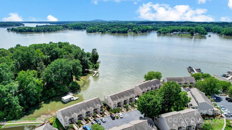 Property image 2 at 14025 Queens Harbor Road, Charlotte, NC 28278