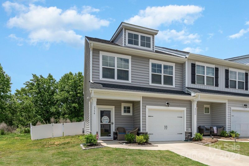 Property image 2 at 3754 Yorkshire Place, Terrell, NC 28682