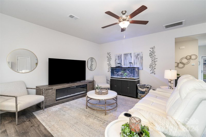 Property image 5 at 3754 Yorkshire Place, Terrell, NC 28682