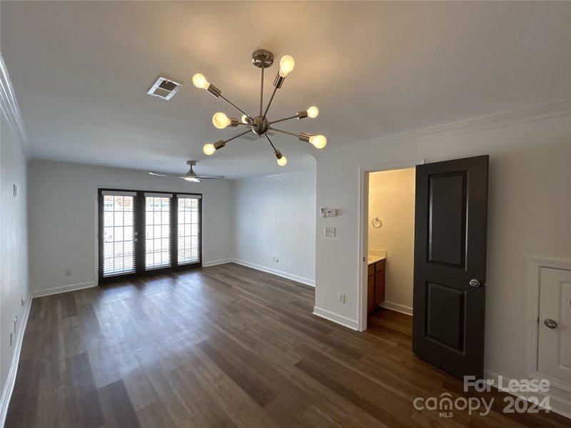 Property image 5 at 1348 Green Oaks Lane, Charlotte, NC 28205